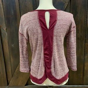 Db Sunday 3/4 length keyhole back top